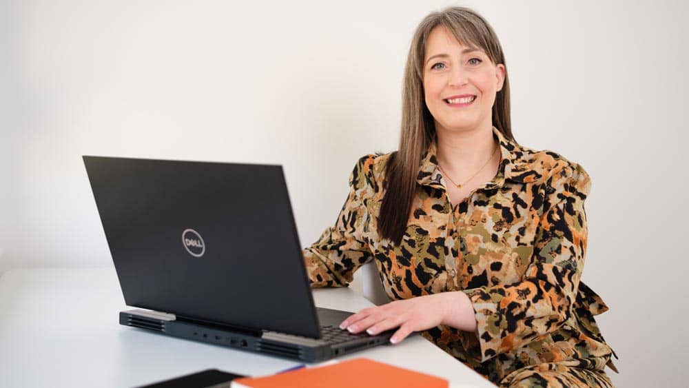 Louise Maggs, Web and Graphic Designer, UK Louise Maggs, Web and Graphic Designer, UK